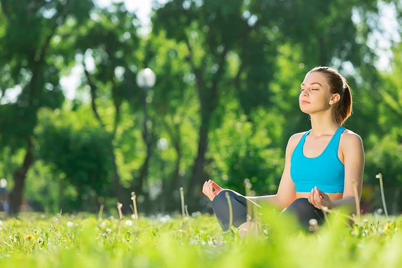 Talleres grupales de mindfulness, mejora de la autoestima, inteligencia emocional en Clínica Fisidea en Archidona Málaga